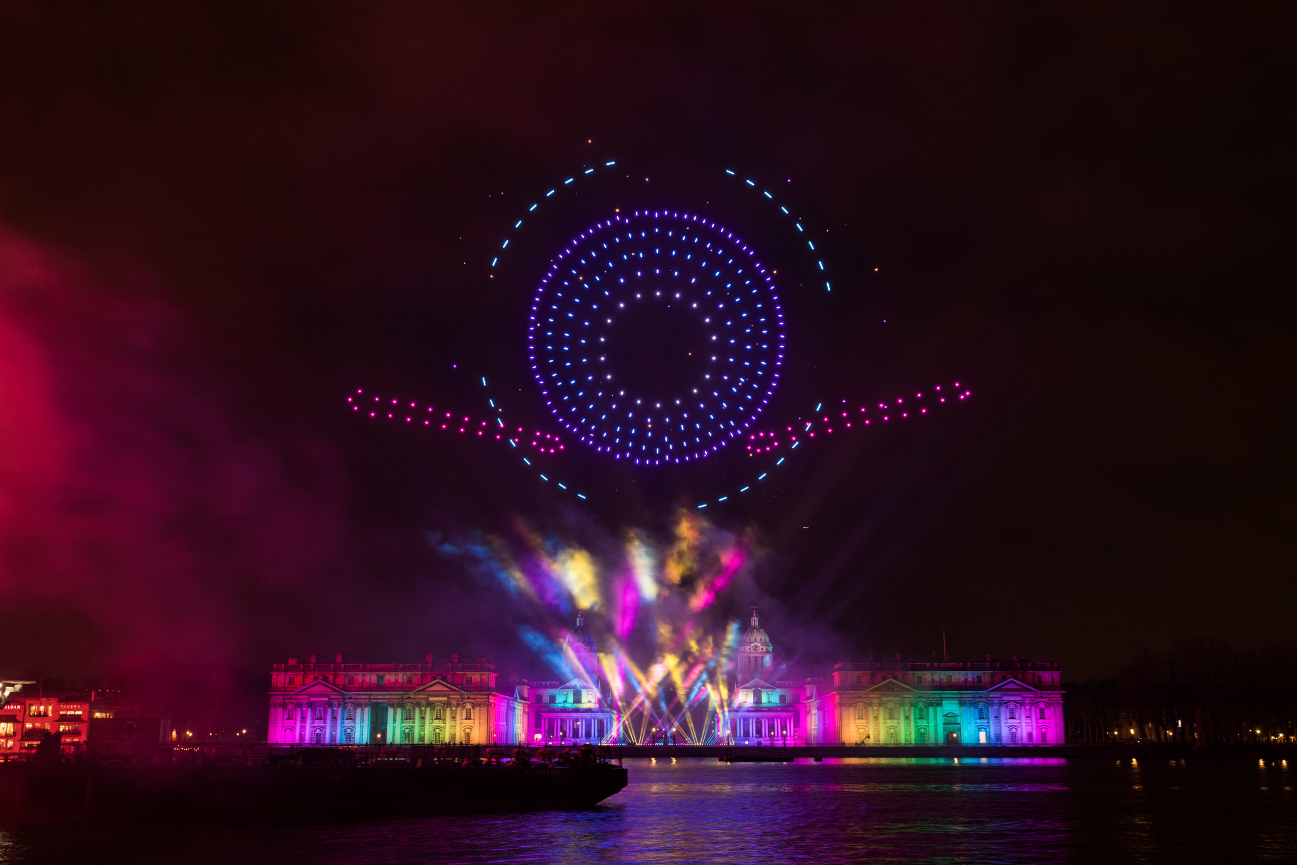London ushers in 2022 with innovative broadcast performance