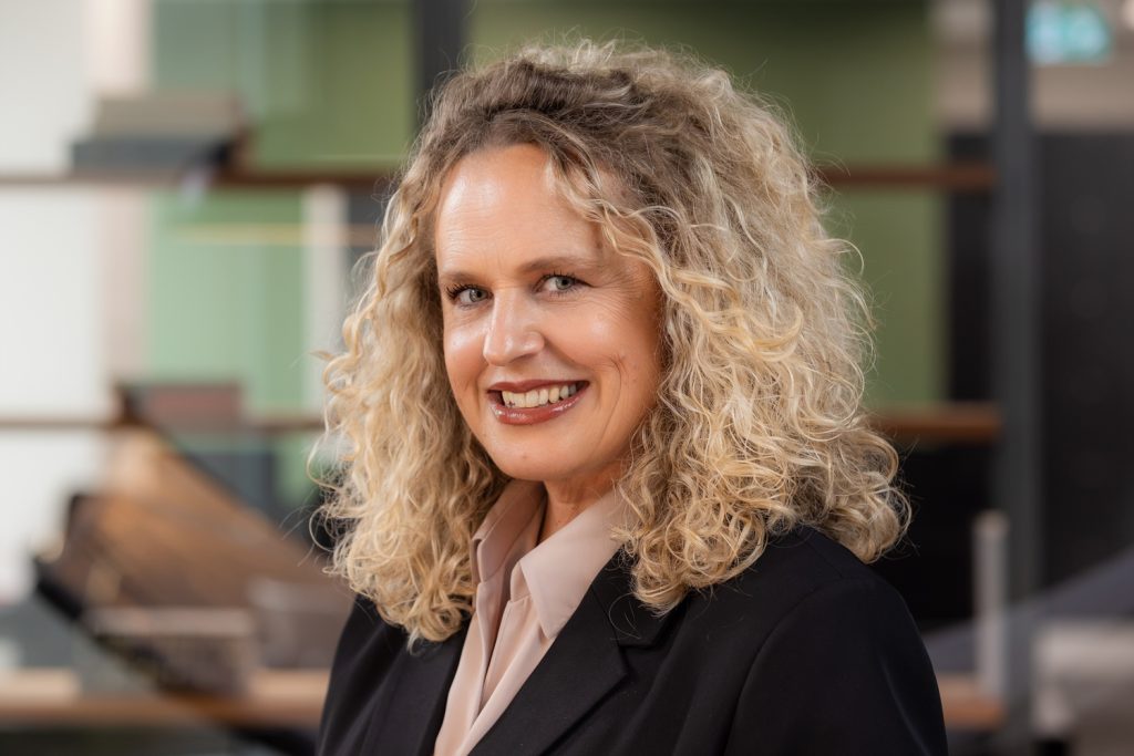 Silke Calder Event Director